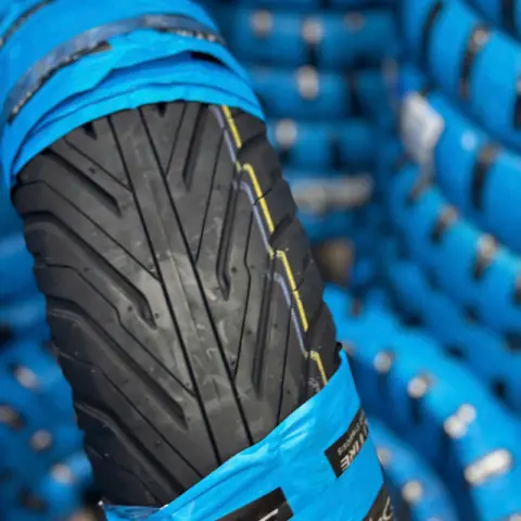 Vỏ xe Deli SB 170 Power Storm XP 80/90-14